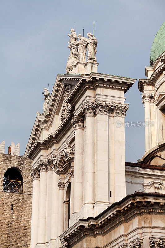 位于布雷西亚的Cattedrale di Santa Maria Assunta大教堂的建筑细节